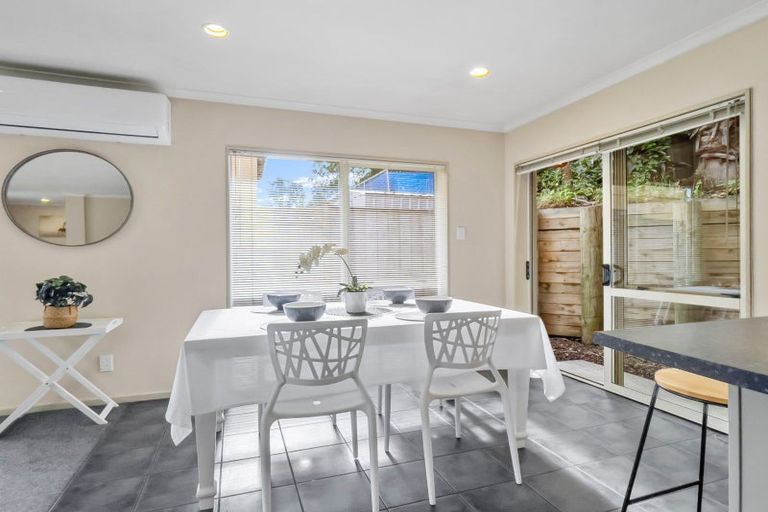 Photo of property in 3 Saybrook Place, Mangere, Auckland, 2022