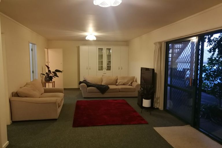 Photo of property in 6 Charlotte Street, Stanmore Bay, Whangaparaoa, 0932