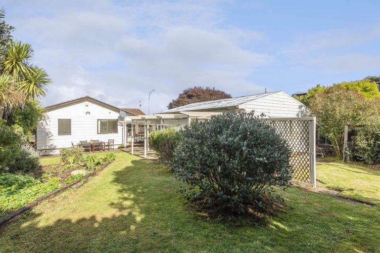 Photo of property in 133 Weggery Drive, Waikanae Beach, Waikanae, 5036
