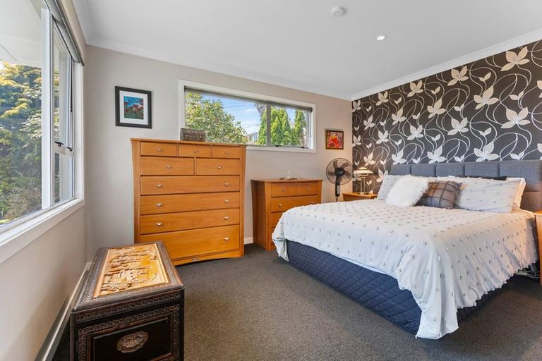 Photo of property in 45 Pohutukawa Place, Bell Block, New Plymouth, 4312