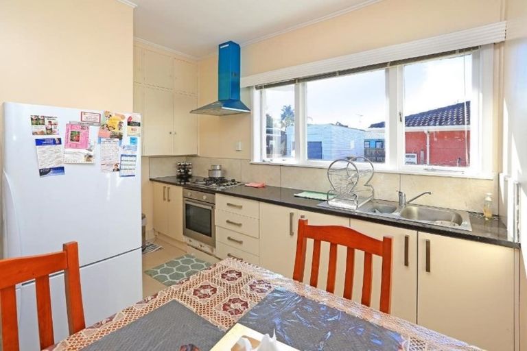 Photo of property in 36a Wyllie Road, Papatoetoe, Auckland, 2025