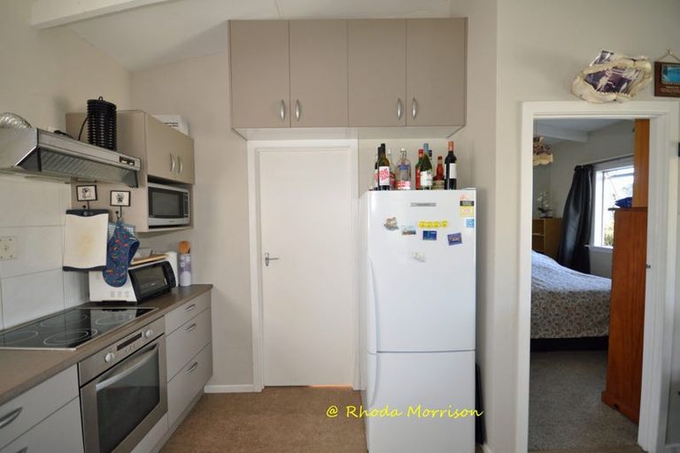 Photo of property in 1 Sandy Beach Road, Tinopai, 0593