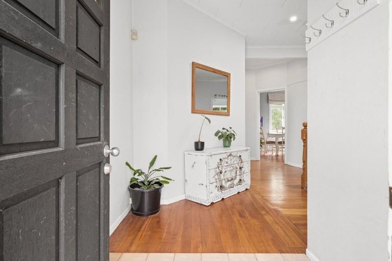 Photo of property in 17 Harrier Street, Parkvale, Tauranga, 3112