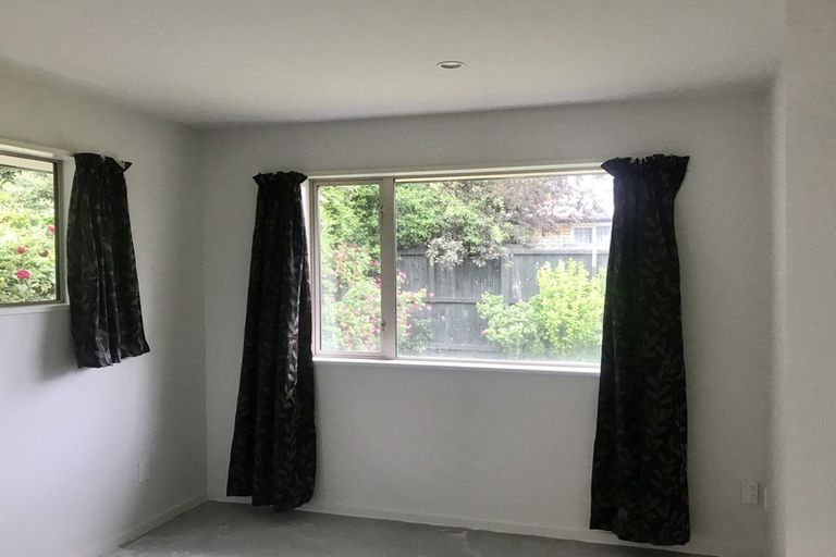 Photo of property in 296b Keyes Road, New Brighton, Christchurch, 8083