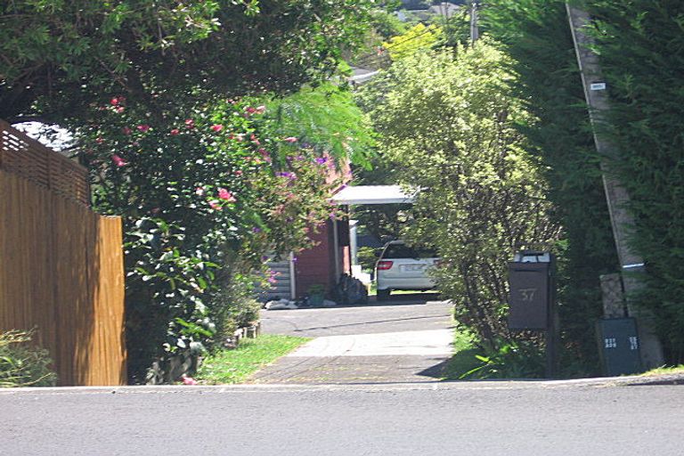 Photo of property in 2/37 Manuka Road, Bayview, Auckland, 0629