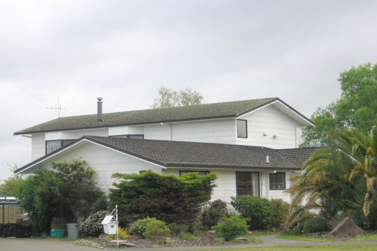 Photo of property in 22 Newberry Place, Richmond Heights, Taupo, 3330