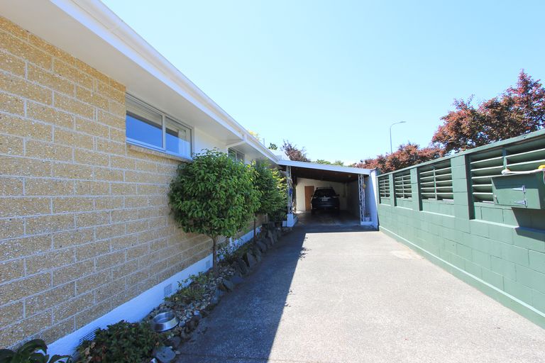 Photo of property in 1 Carlyle Crescent, Witherlea, Blenheim, 7201