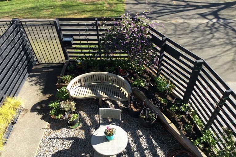 Photo of property in 20 Grove Road, Addington, Christchurch, 8024