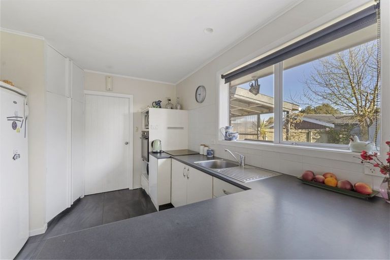 Photo of property in 12 Newport Street, Avondale, Christchurch, 8061