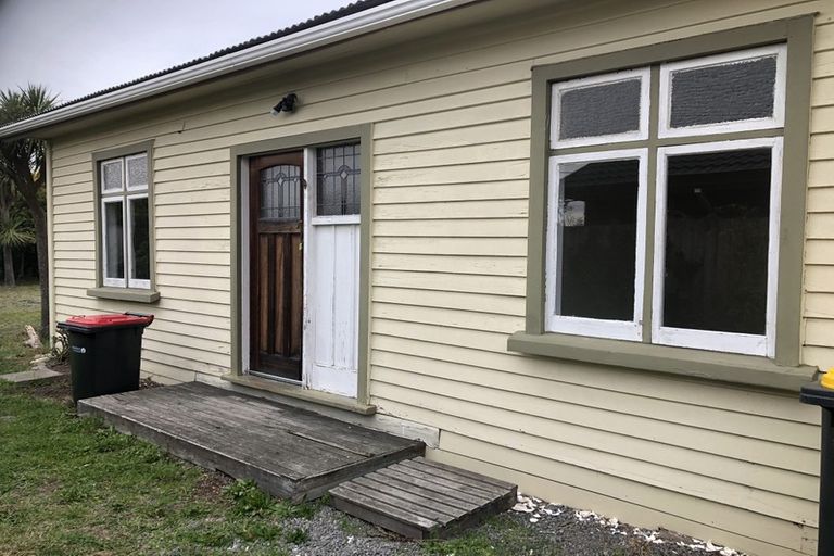 Photo of property in 26 Marriotts Road, North New Brighton, Christchurch, 8083