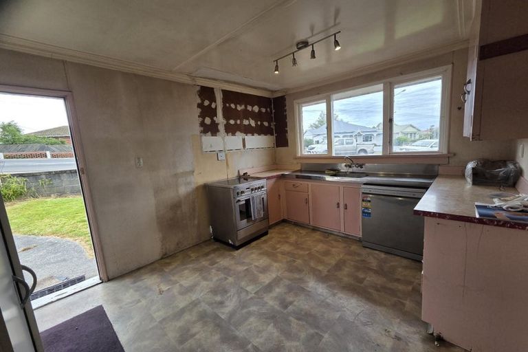 Photo of property in 221 Clyde Street, Balclutha, 9230