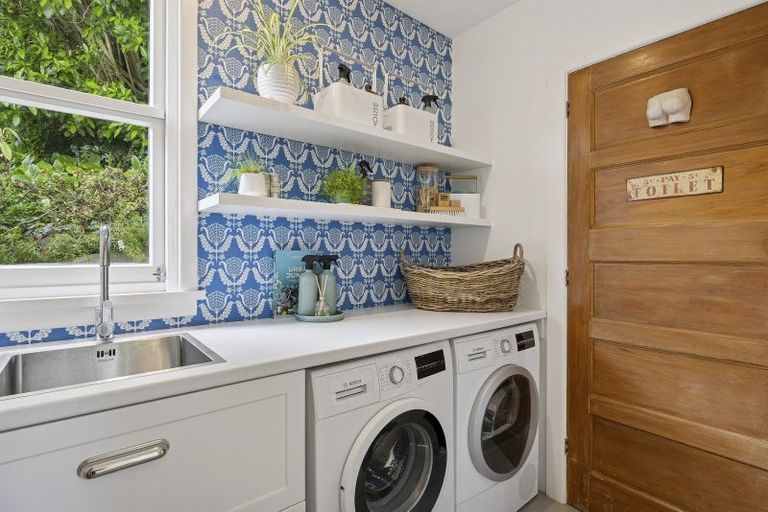 Photo of property in 35 Melrose Street, Roslyn, Dunedin, 9010