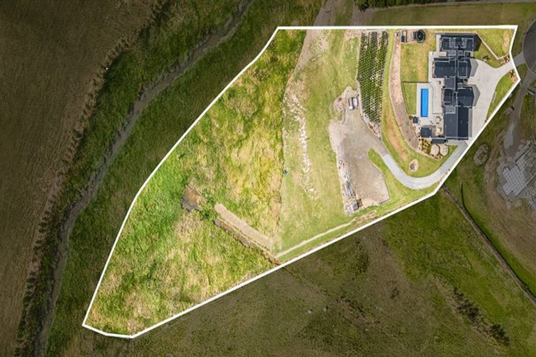 Photo of property in 38 Awatiro Drive, Kaukapakapa, 0871