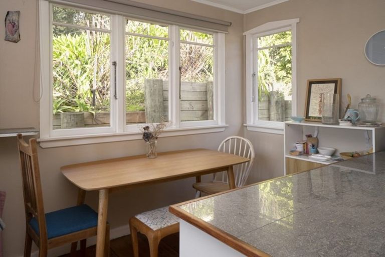 Photo of property in 74 Tukuka Street, Nelson South, Nelson, 7010