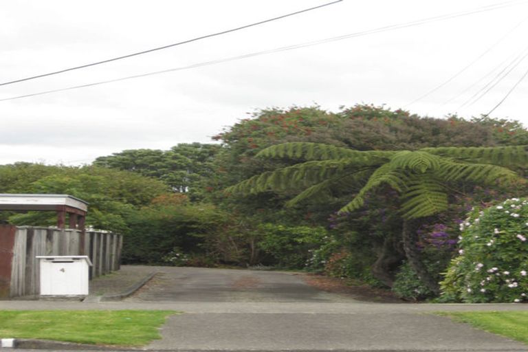 Photo of property in 4 Brees Street, Epuni, Lower Hutt, 5011