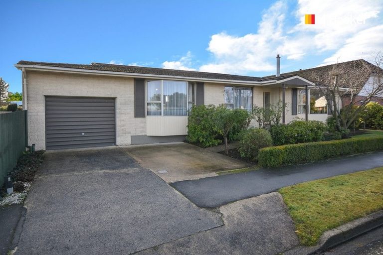 Photo of property in 15 Wickliffe Street, Mosgiel, 9024