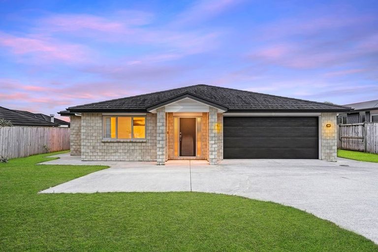 Photo of property in 129 Hillpark Drive, Pokeno, 2402