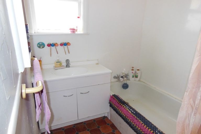 Photo of property in 20 Charles Crescent, Putaruru, 3411