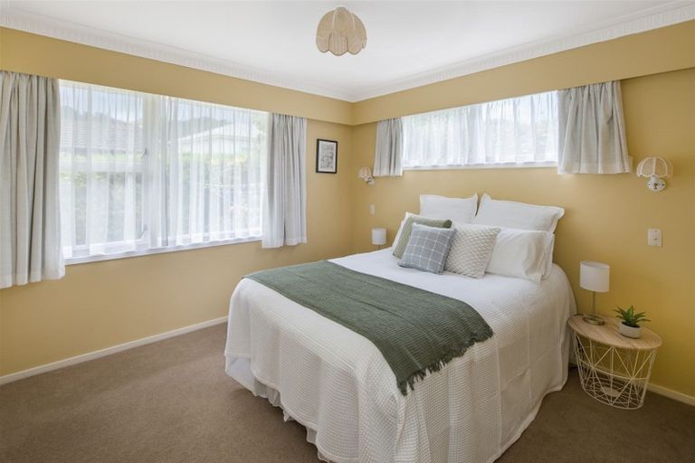 Photo of property in 10a Izard Road, Khandallah, Wellington, 6035