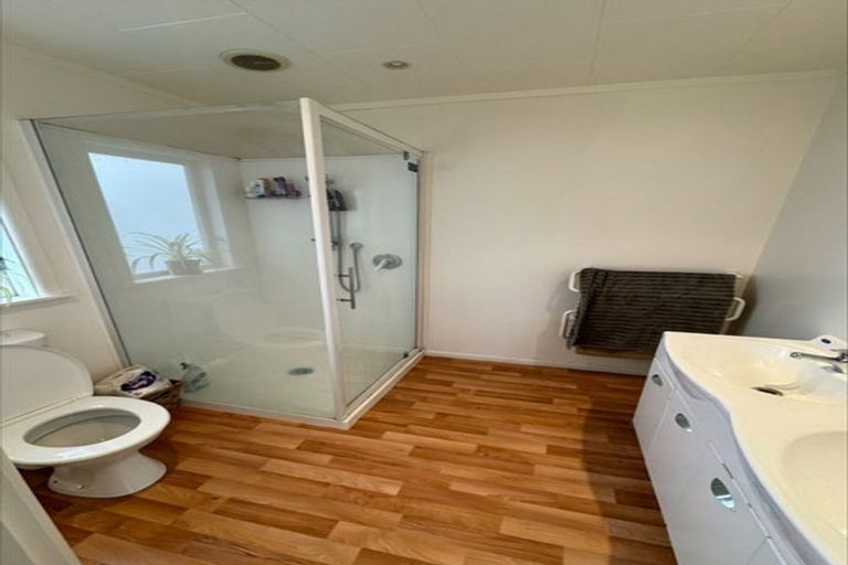 Photo of property in 15 Awarua Crescent, Havelock North, 4130