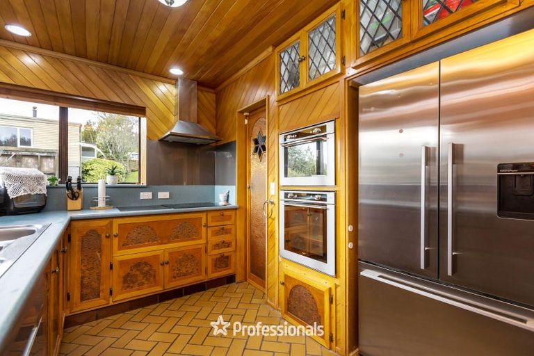 Photo of property in 1 Hobbit Lane, Pinehaven, Upper Hutt, 5371