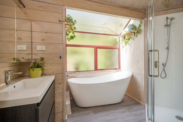 Photo of property in 18 Ralphine Way, Maitai, Nelson, 7010