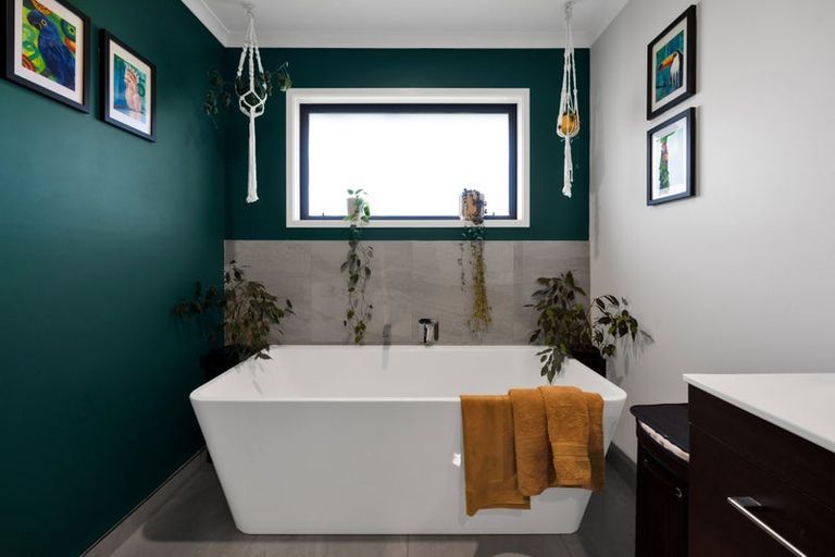 Photo of property in 405 Ketemarae Road, Normanby, Hawera, 4675