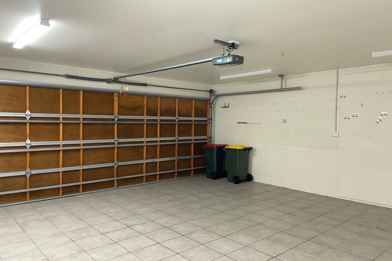 Photo of property in 7/258 Hurstmere Road, Takapuna, Auckland, 0622