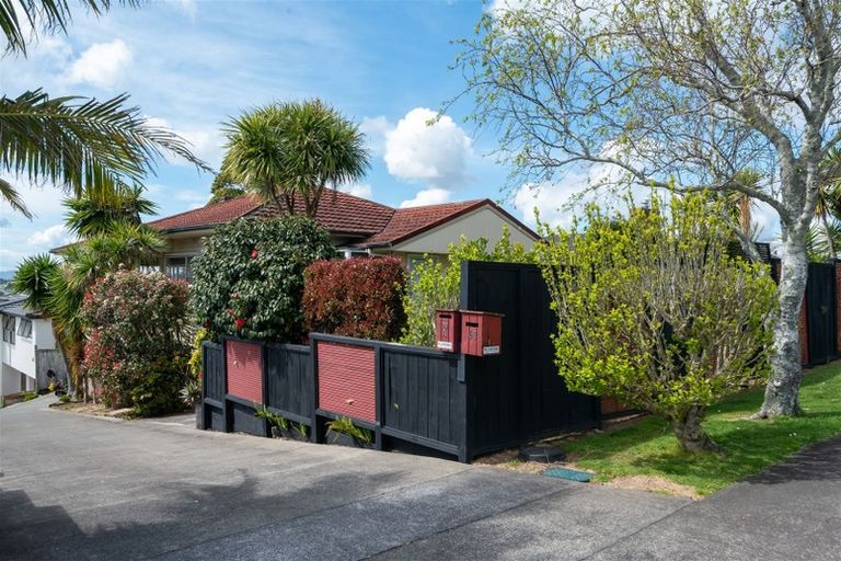 Photo of property in 68 Bradbury Road, Botany Downs, Auckland, 2010