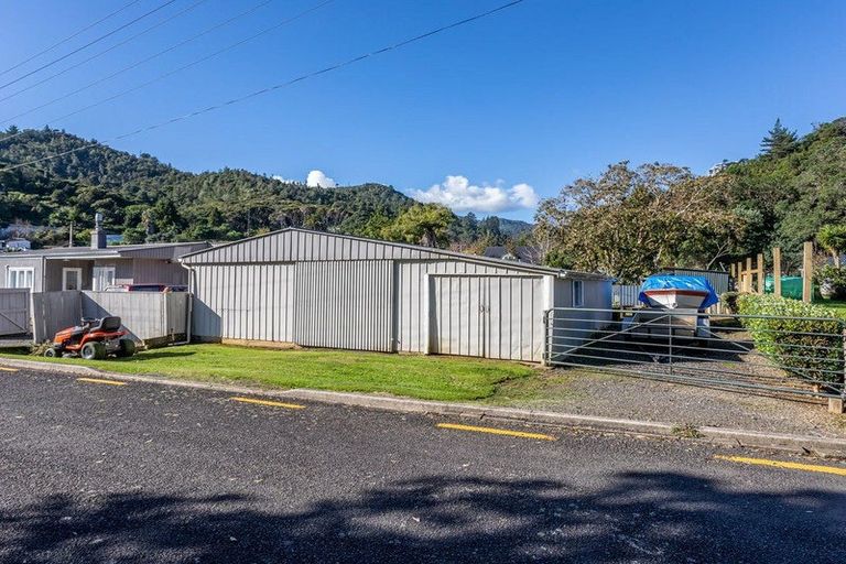 Photo of property in 38 Waiomu Valley Road, Waiomu, Thames, 3575