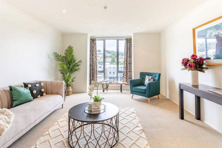 Photo of property in Grosvenor Cl, 21/6 Brown Street, Mount Cook, Wellington, 6021