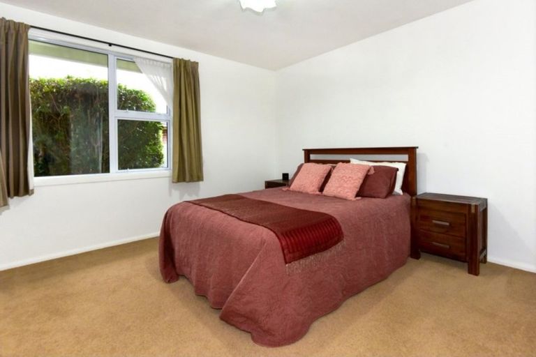 Photo of property in 16 Wendover Street, Bishopdale, Christchurch, 8053