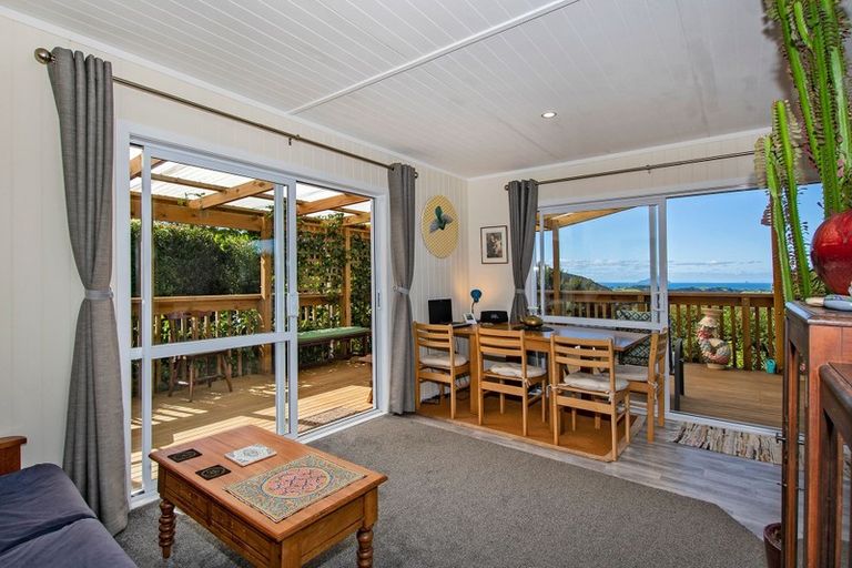 Photo of property in 633 Ormiston Road, Waipu, 0582