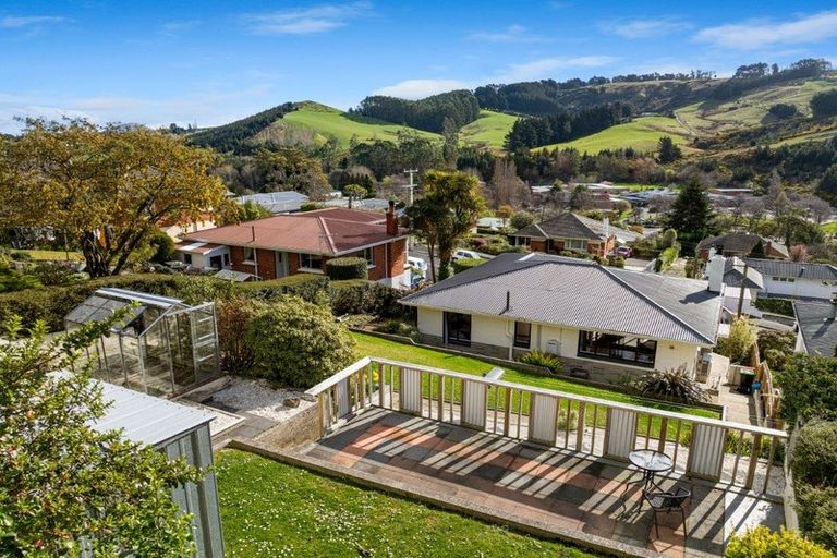 Photo of property in 64 Hocken Street, Kenmure, Dunedin, 9011