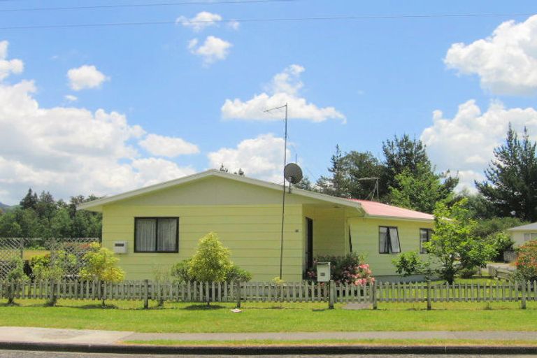 Photo of property in 82 Lairdvale Road, Taumarunui, 3920