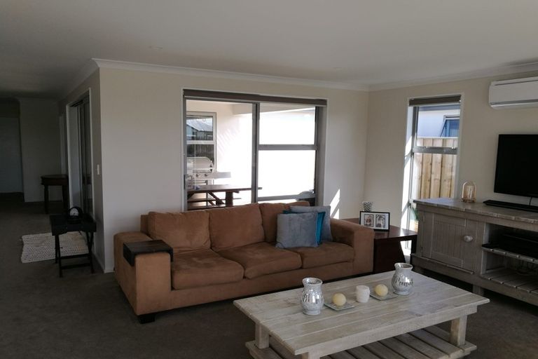 Photo of property in 142 Infinity Drive, Pegasus, 7612