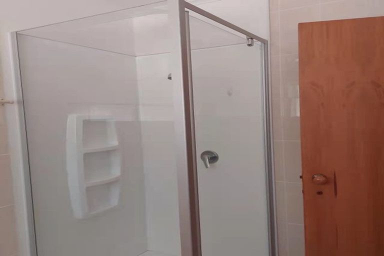 Photo of property in 17 Roy Street, Newtown, Wellington, 6021