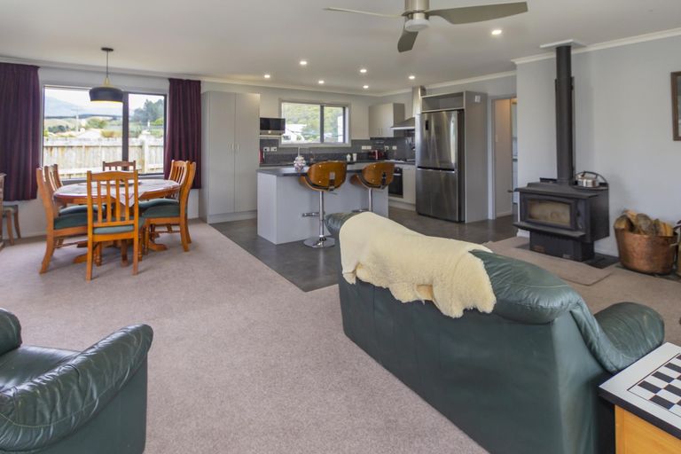 Photo of property in 70 Gordon Street, Kurow, 9435