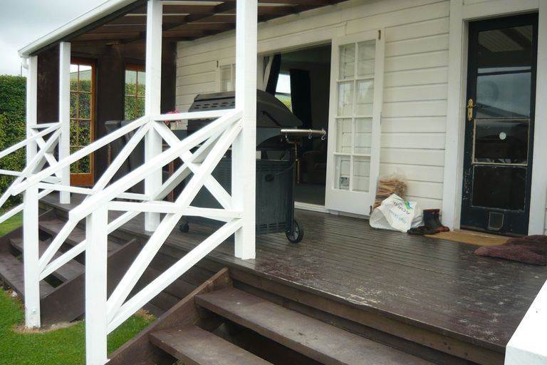 Photo of property in 17 Harris Street, Waimate, 7924