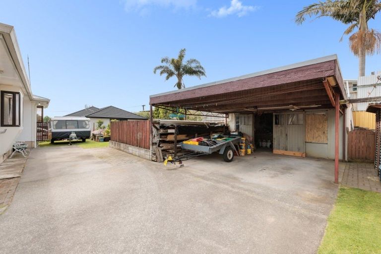 Photo of property in 322 Ngatai Road, Bellevue, Tauranga, 3110