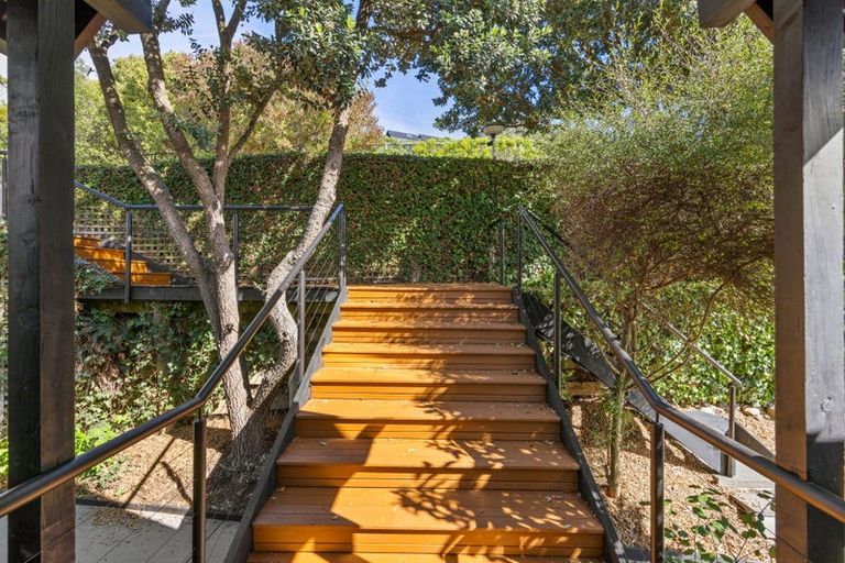 Photo of property in 133 Clifton Terrace, Clifton, Christchurch, 8081