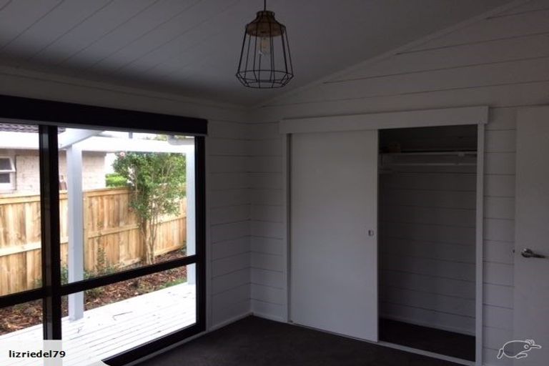 Photo of property in 11 Hyde Road, Clevedon, Papakura, 2582