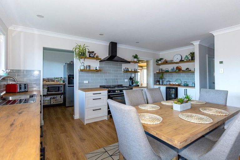 Photo of property in 1 Campbell Street, Geraldine, 7930