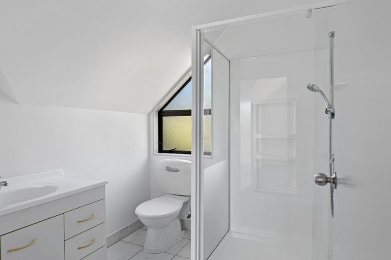 Photo of property in 390 Paremoremo Road, Paremoremo, Auckland, 0632