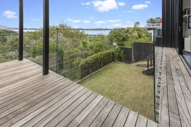 Photo of property in 25 Waimana Avenue, Northcote Point, Auckland, 0627