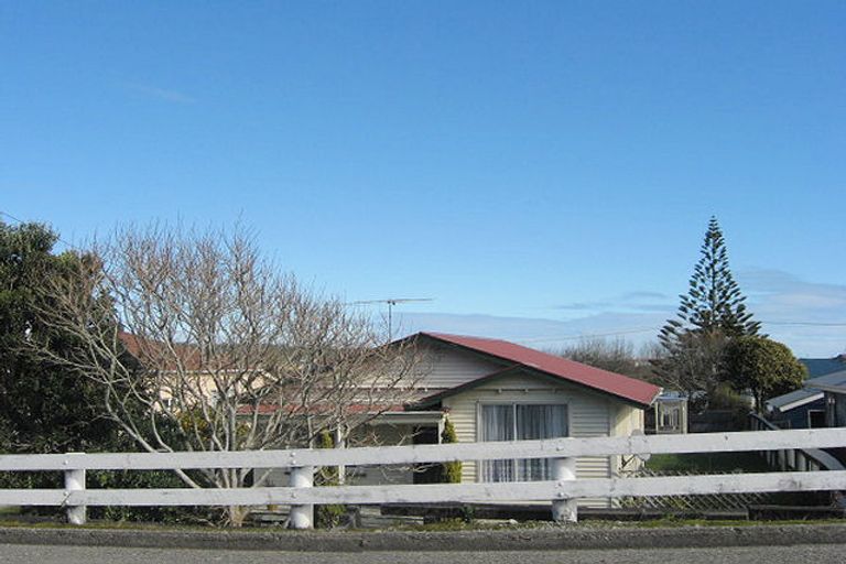 Photo of property in 134 Bright Street, Cobden, Greymouth, 7802