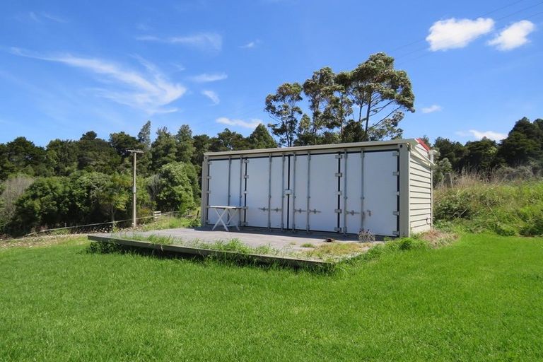Photo of property in 215a Pahi Road, Pahi, Paparoa, 0571