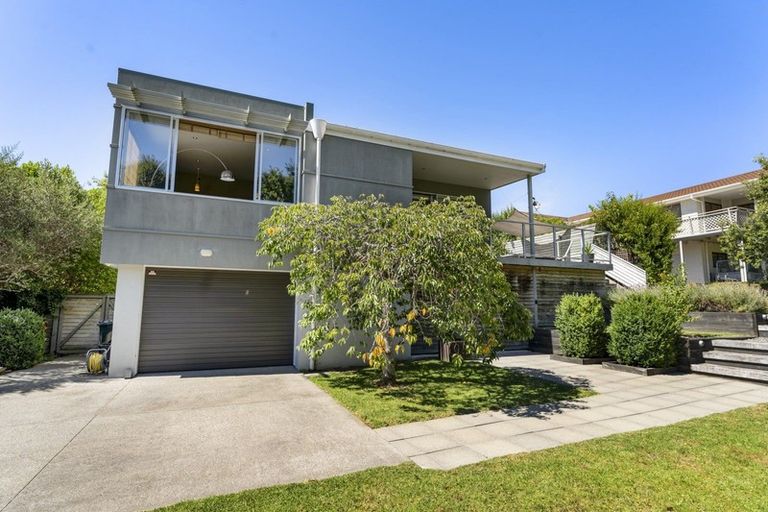 Photo of property in 41 Ratanui Road, Paraparaumu, 5032