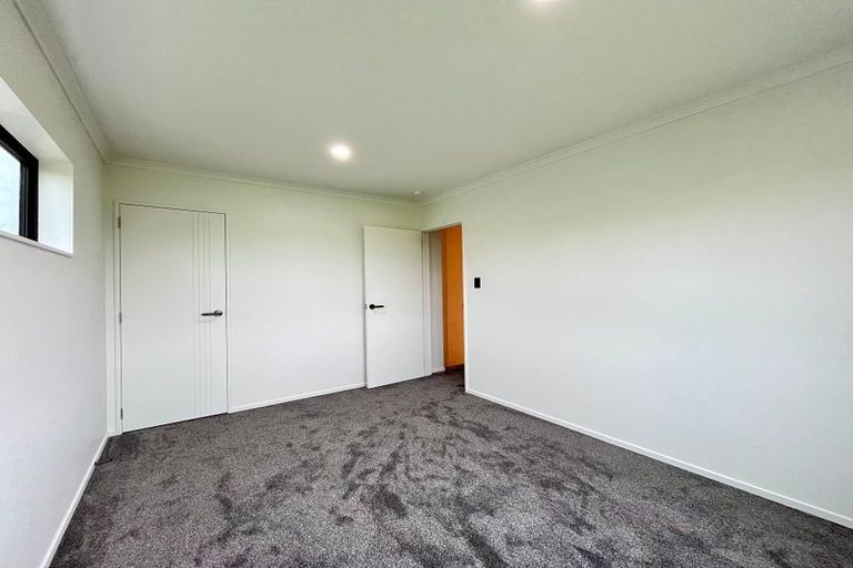 Photo of property in 8e Woburn Street, Mangere East, Auckland, 2024