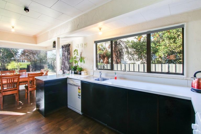 Photo of property in 77 Douglas Mclean Avenue, Marewa, Napier, 4110